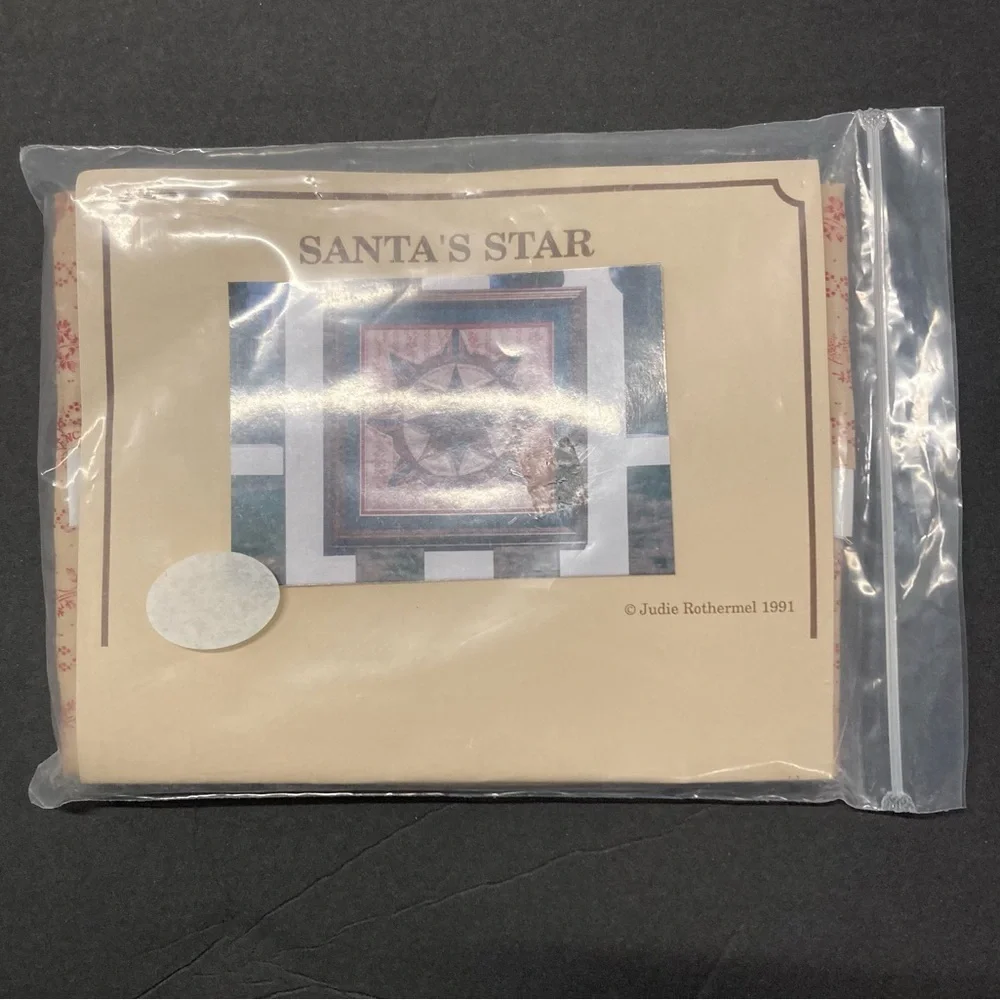 Judie Rothermel Santa’s Star Quilt Wall Hanging Kit 1991 Schoolhouse Designs